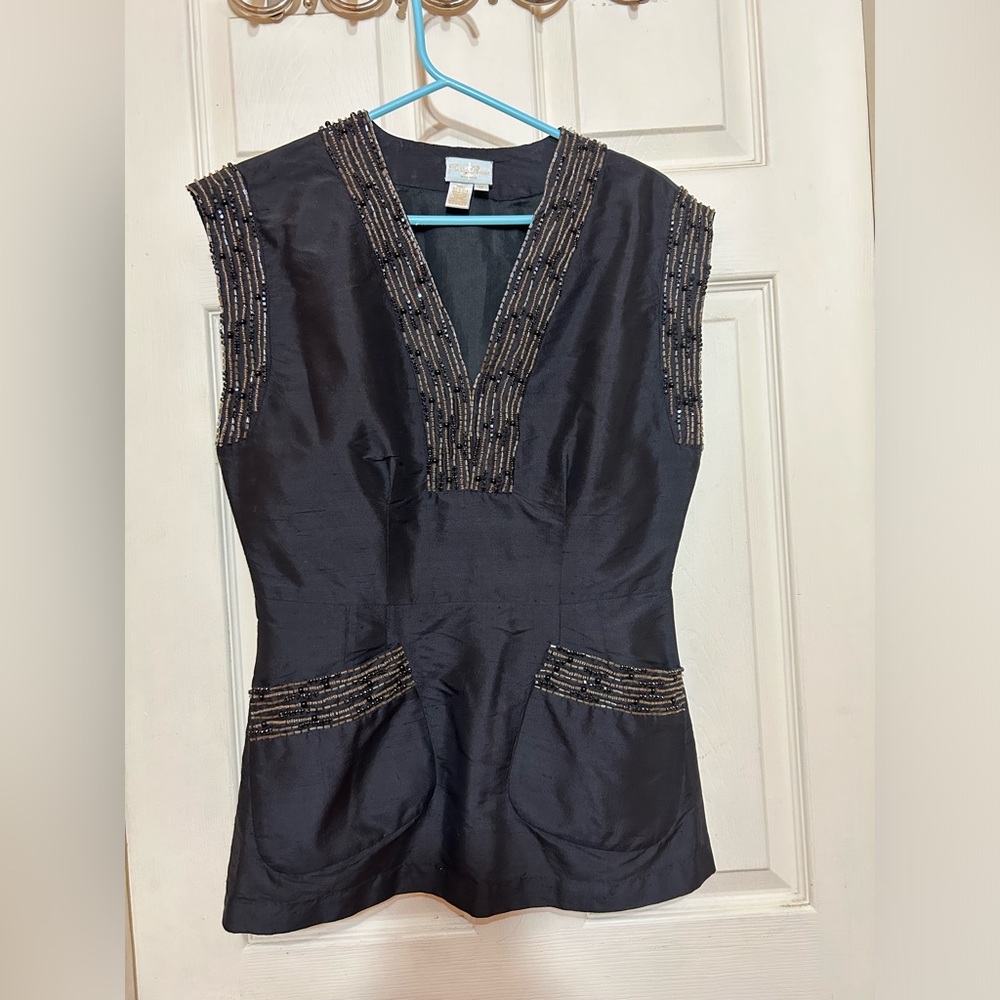 Tracy Reese  Beaded V Neck silk Blouse size 8
